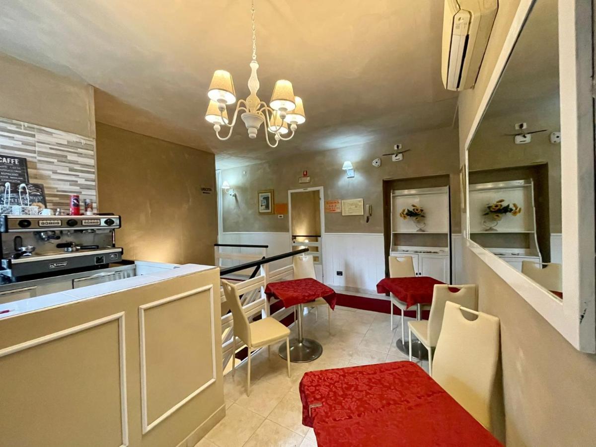 Hotel Aurelia Milano Centrale Екстер'єр фото