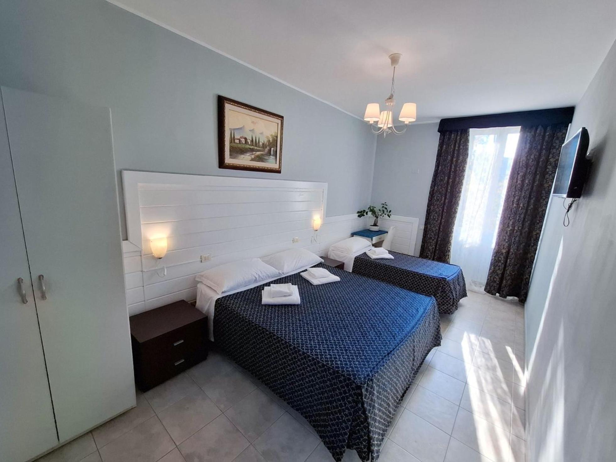 Hotel Aurelia Milano Centrale Екстер'єр фото