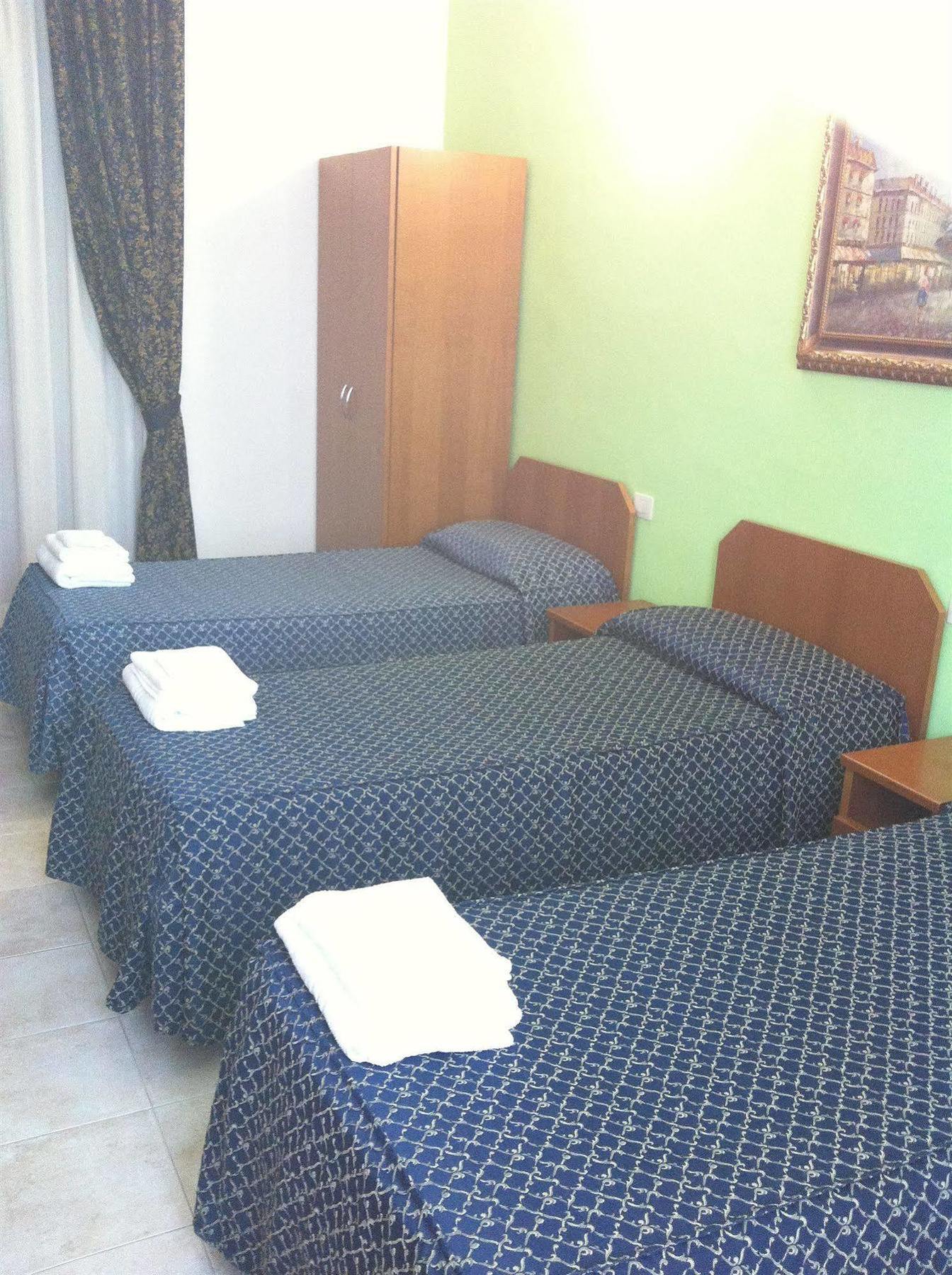Hotel Aurelia Milano Centrale Екстер'єр фото